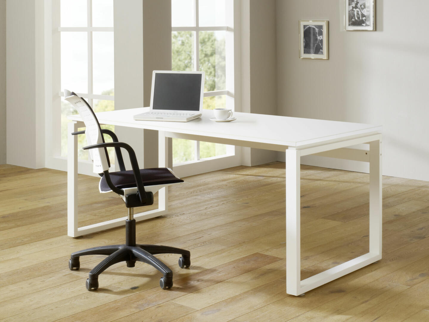 Trend Schreibtisch 3